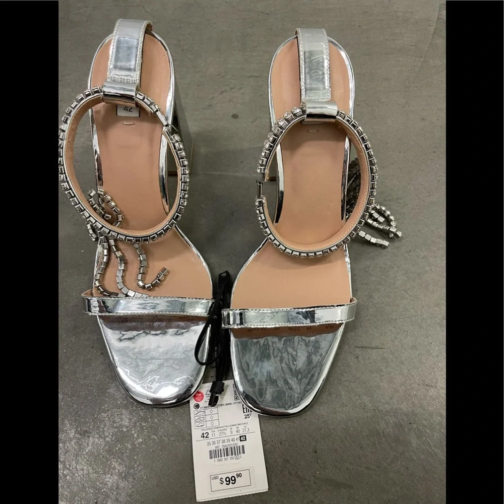 🤍 ZARA METALLIC RHINESTONE BLOCK HEELED SANDALS - Picture 7 of 7